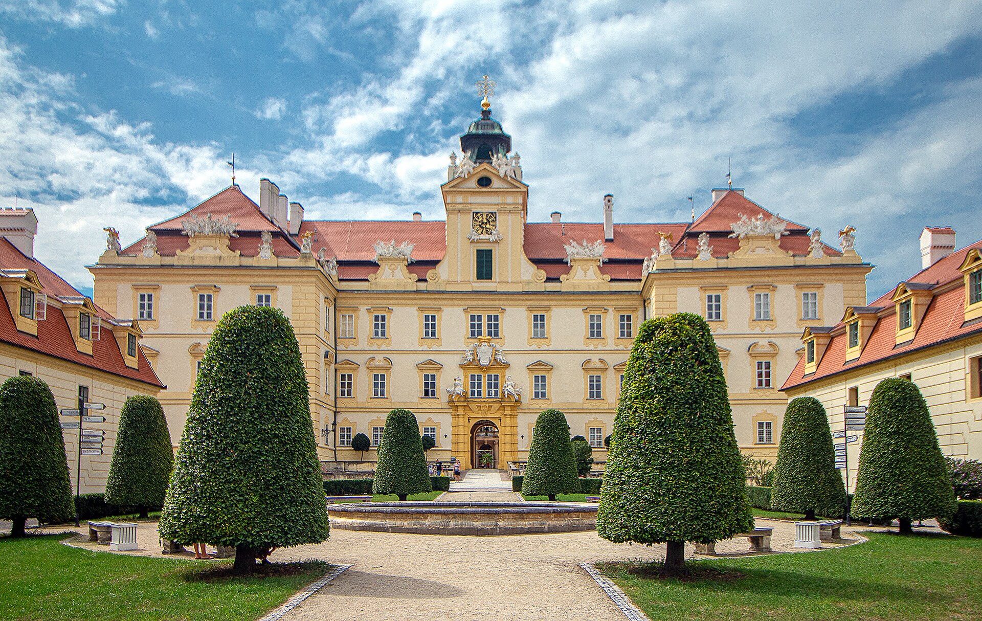 Château Valtice / Hotel Hubertus area